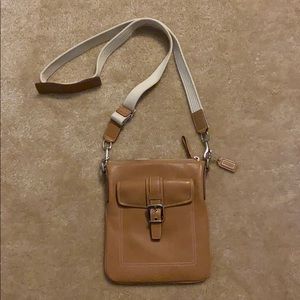 Brand new! Coach leather crossbody purse